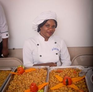 Meet your Posher, Rose myriame